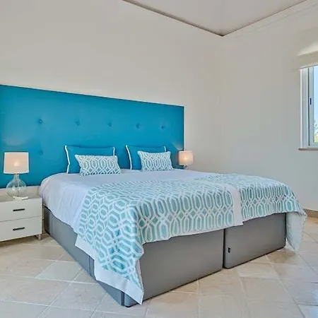 Sleeps 11 Pool Air Con Wifi Кинта-до-Лаго